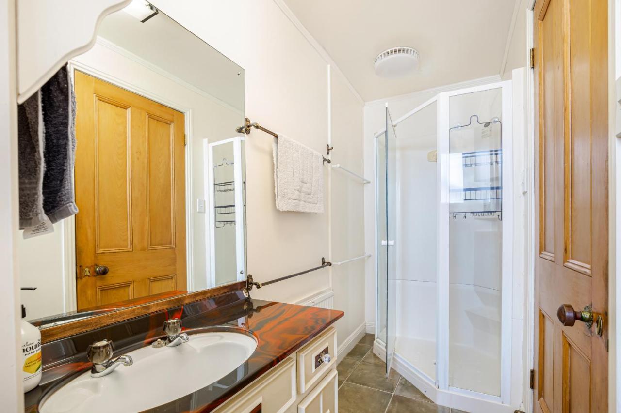 4Bed Spacious Villa In Chatswood Auckland Exterior photo